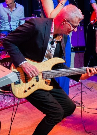 Jan Vrijenhoek, Bassist