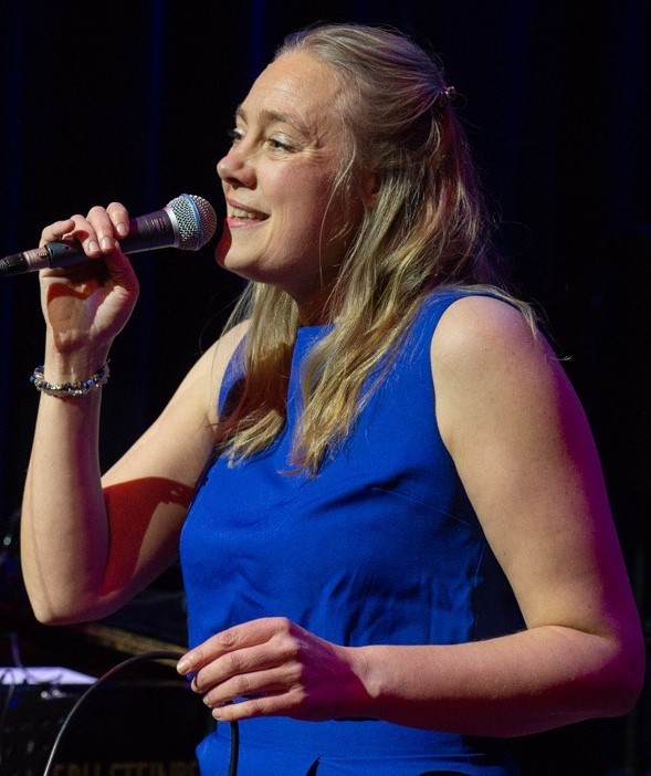 Shanti Veld, Vocals